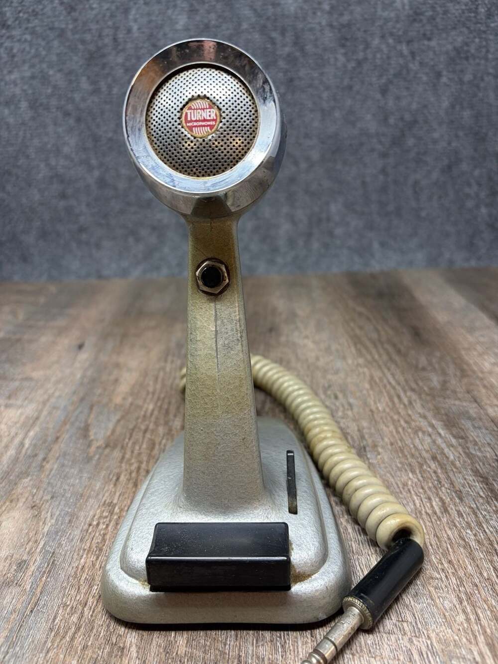 Turner Model 254?  Vintage Desk Microphone With Coiled Cord-multi -CB-HAM Radio